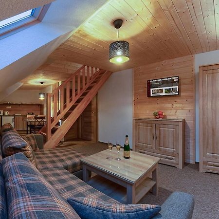 Apartmany A Studia Villa Flora Liptovská Sielnica Exteriör bild