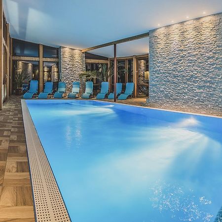 Apartmany A Studia Villa Flora Liptovská Sielnica Exteriör bild
