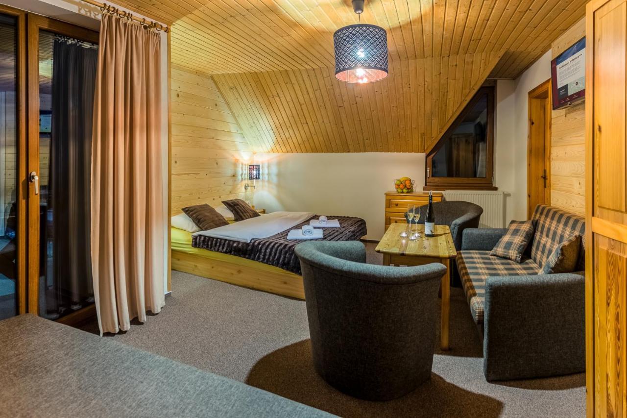 Apartmany A Studia Villa Flora Liptovská Sielnica Exteriör bild