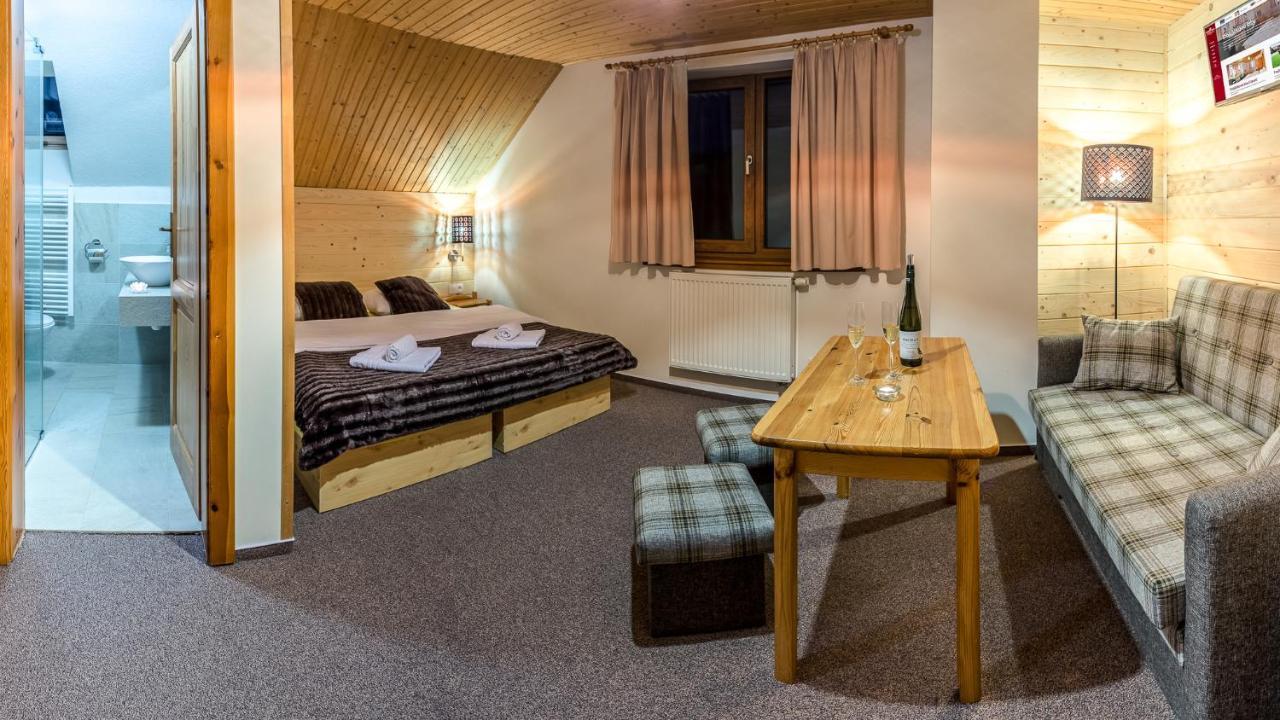 Apartmany A Studia Villa Flora Liptovská Sielnica Exteriör bild