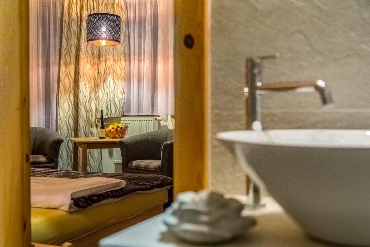 Apartmany A Studia Villa Flora Liptovská Sielnica Exteriör bild