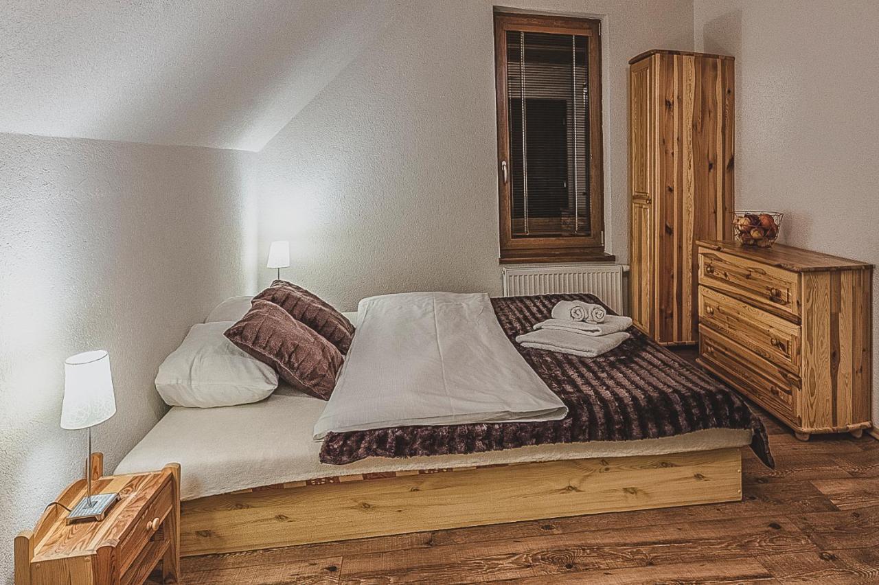 Apartmany A Studia Villa Flora Liptovská Sielnica Exteriör bild