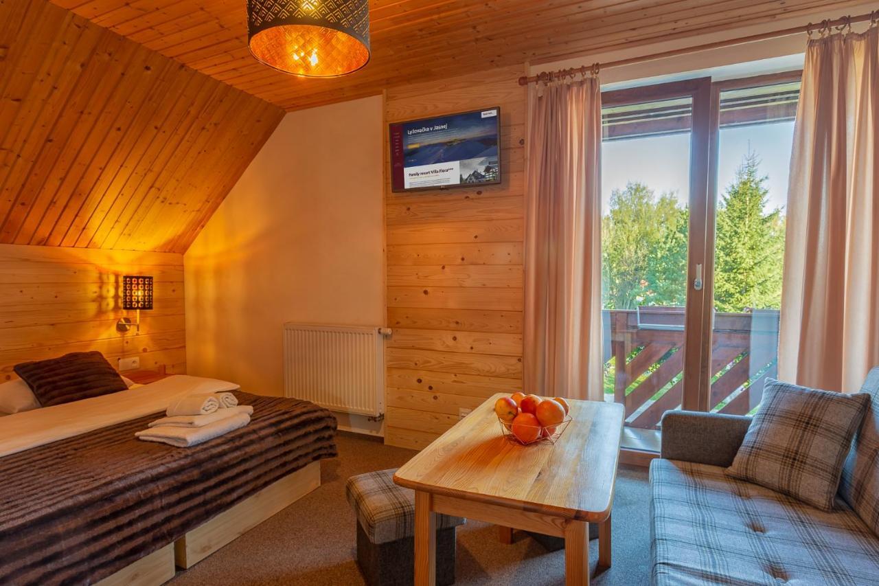 Apartmany A Studia Villa Flora Liptovská Sielnica Exteriör bild