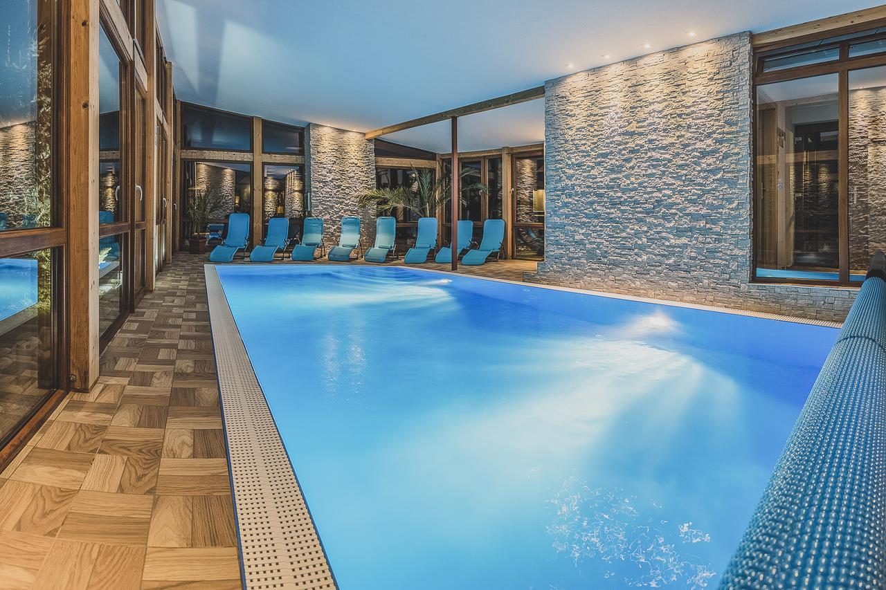 Apartmany A Studia Villa Flora Liptovská Sielnica Exteriör bild
