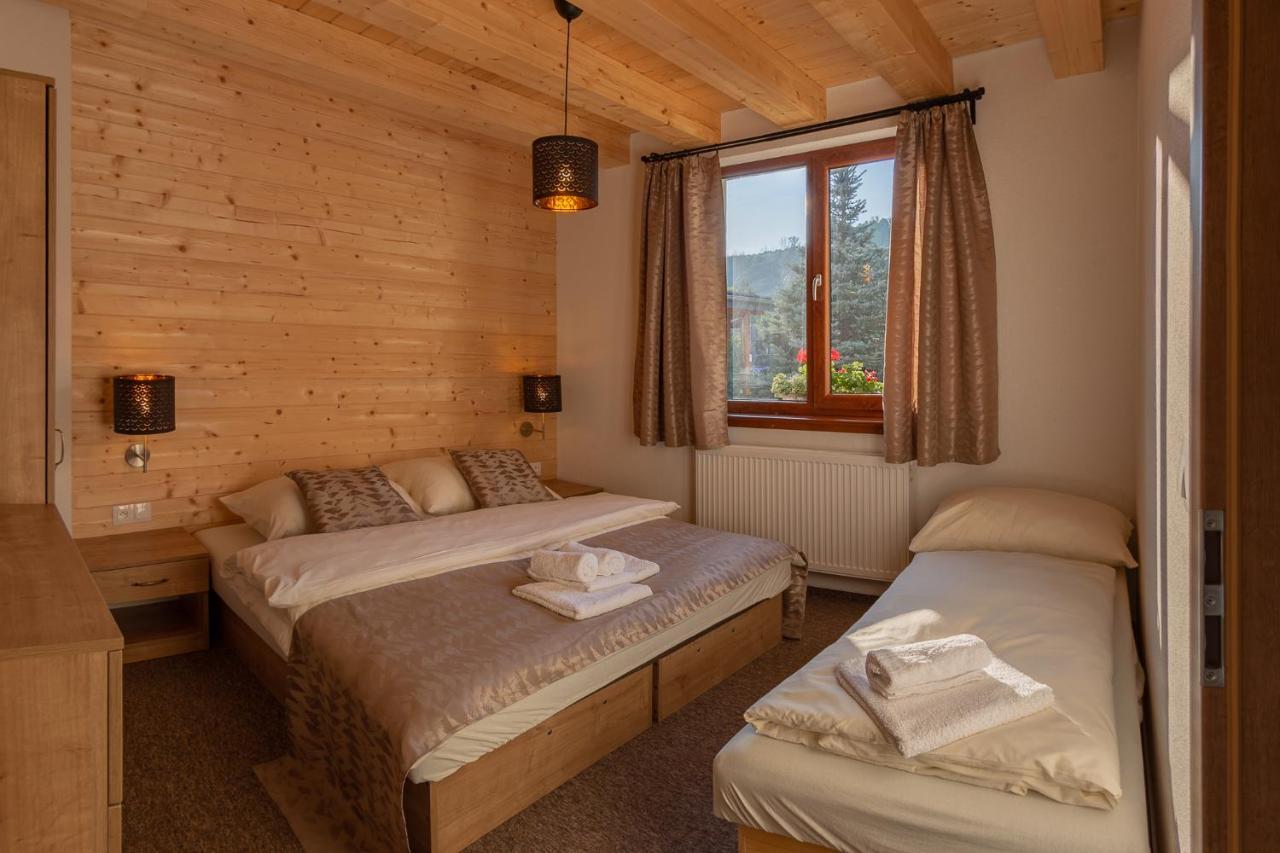 Apartmany A Studia Villa Flora Liptovská Sielnica Exteriör bild