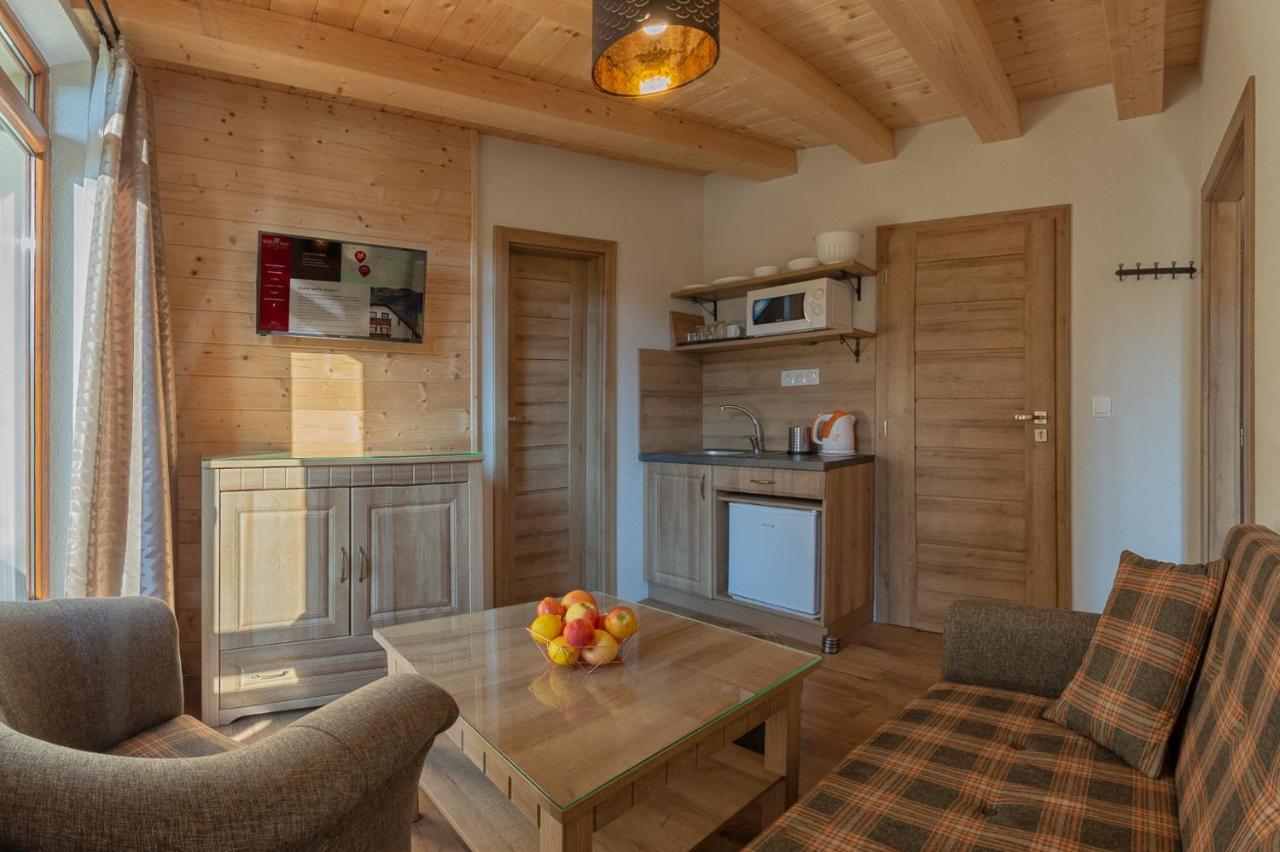 Apartmany A Studia Villa Flora Liptovská Sielnica Exteriör bild