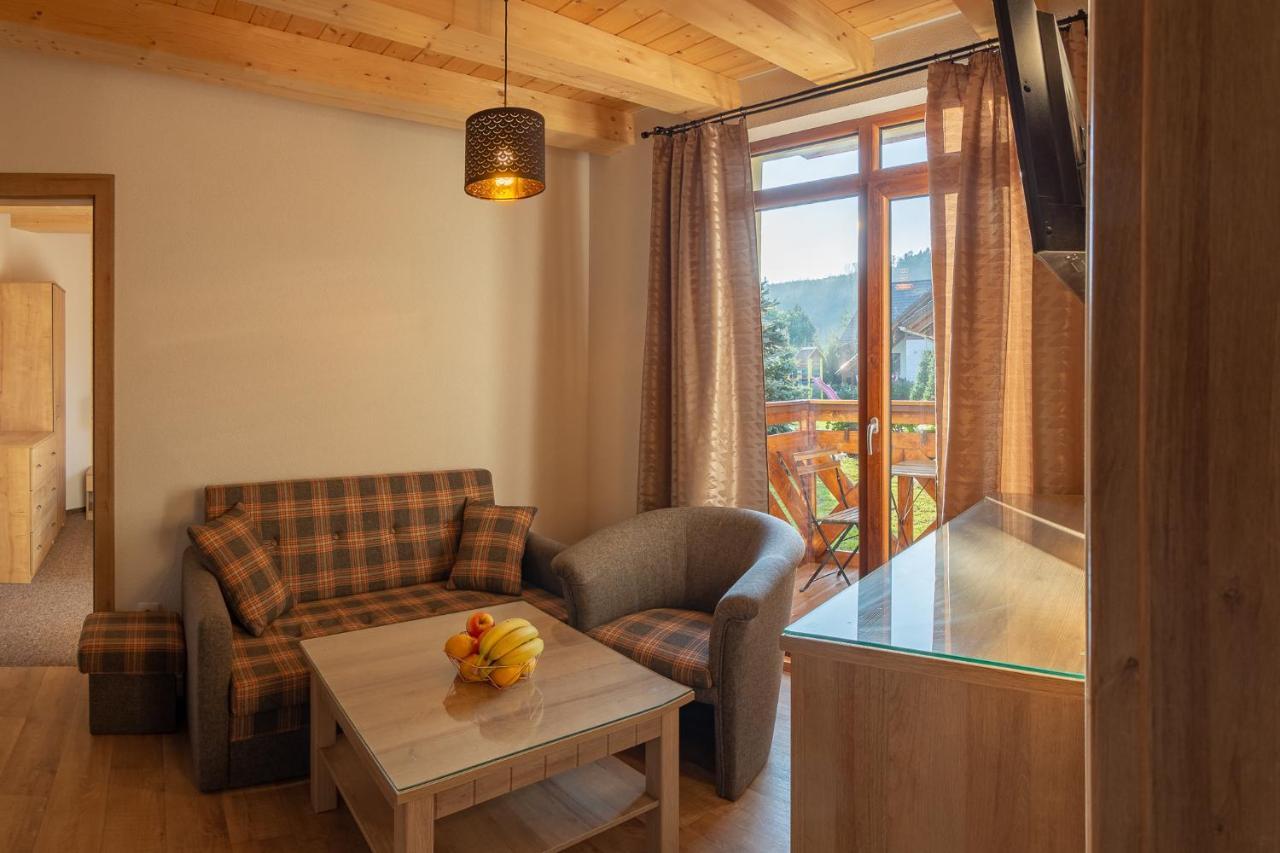 Apartmany A Studia Villa Flora Liptovská Sielnica Exteriör bild